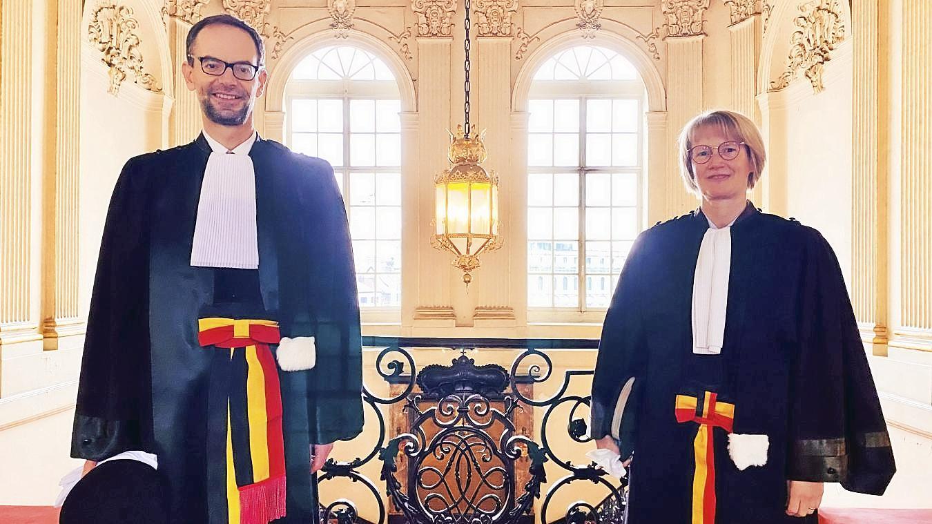 <p>Frédéric Renier und Nathalie Corman werden vereidigt.</p>