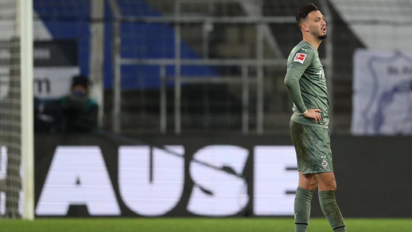 <p>Mönchengladbachs Ramy Bensebaini zeigte sich bei Spielende enttäuscht.</p>