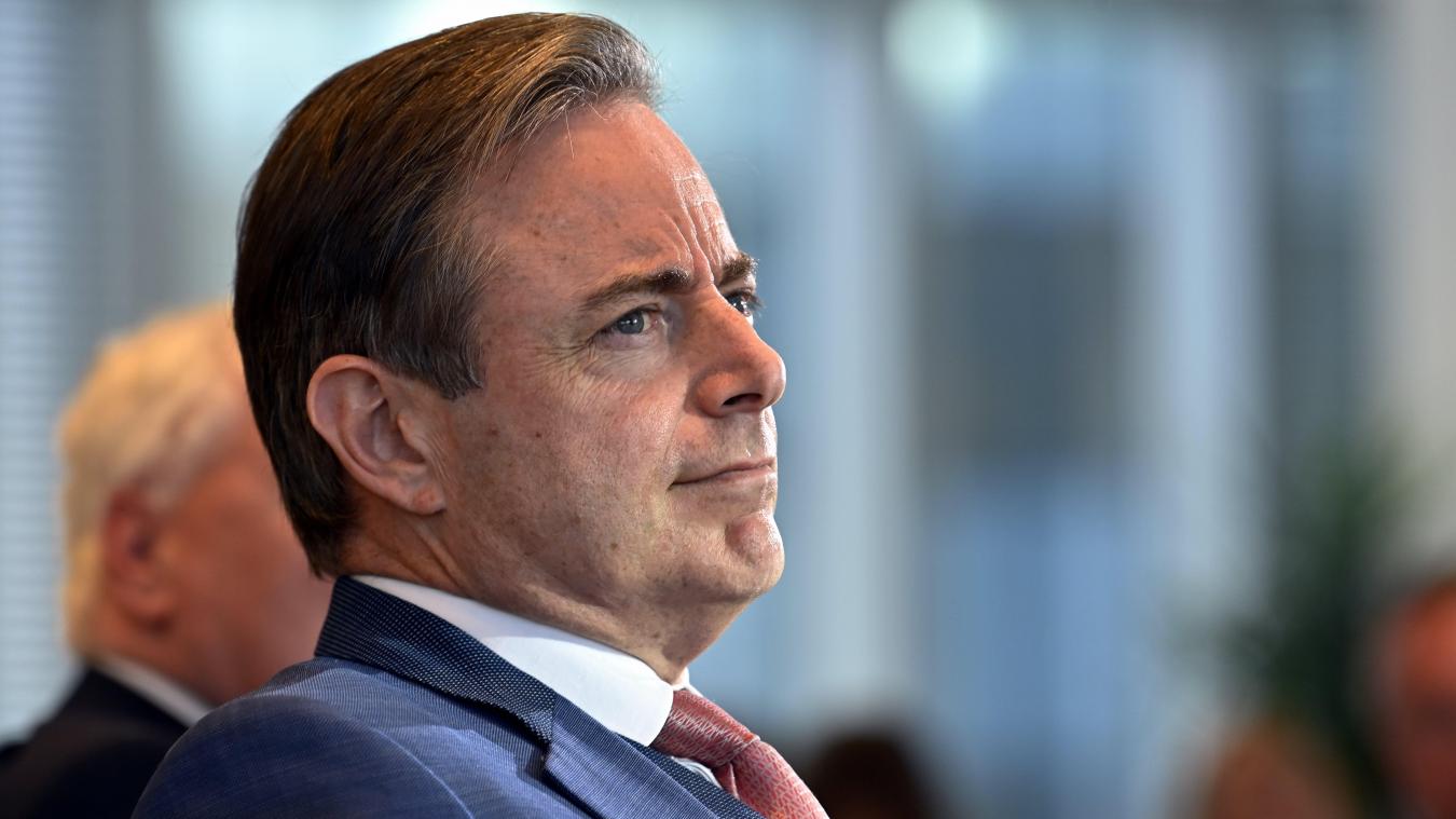 <p>Laut De Wever wäre Flandern mit großer Mehrheit für die Beibehaltung der Kernkraftwerke.</p>