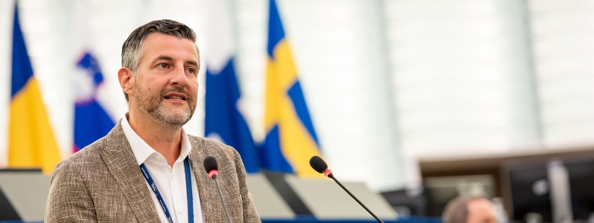 <p>Arimont im Plenum</p>