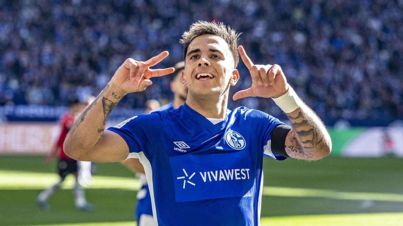 <p>Schalkes Rodrigo Zalazar jubelt nach seinem Tor zum 2:1.</p>