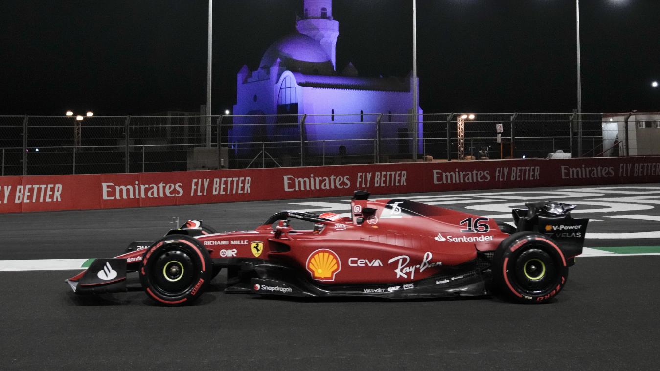 <p>Charles Leclerc im Ferrari war in beiden Trainingsläufen der Schnellste.</p>