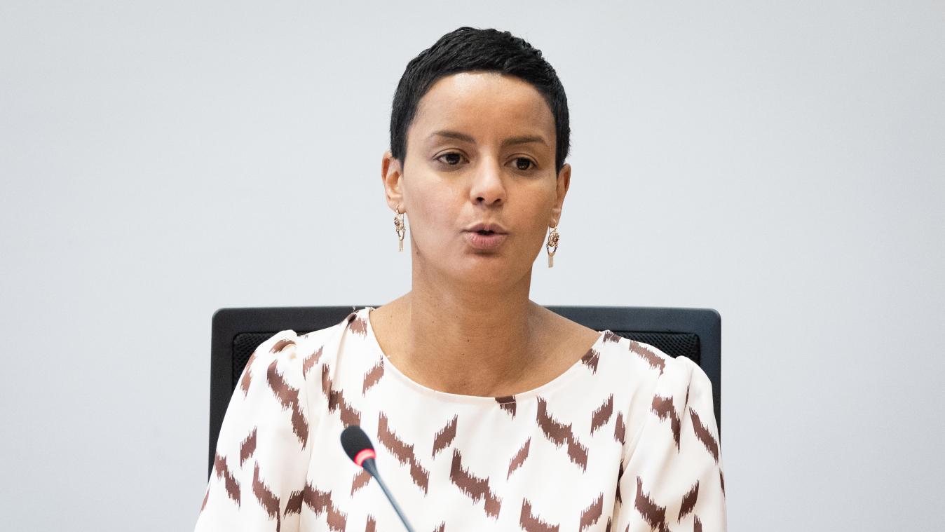 <p>In Sint-Truiden erläuterte die Ministerin ihren Wohnungsbauplan, den sie auf den Weg bringen will.</p>