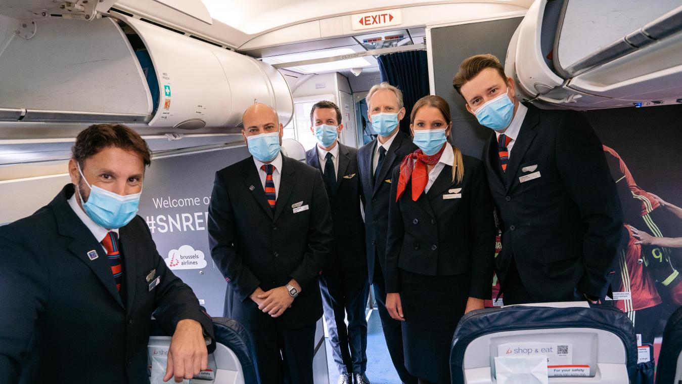 <p>Ab Dienstag können bei Brussels Airlines sowohl Reisende, als auch Kabinenpersonal wieder ohne Mundmaske an Bord.</p>