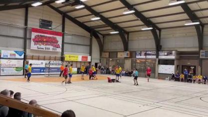 <p>[Video] Mutiges Eynatten unterliegt Kraainem – Sieg und Niederlage bei der KTSV</p>
