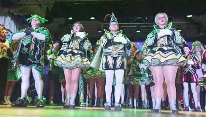 <p>[Video] Prinz Liam I. hält jetzt in Kelmis das Zepter in der Hand</p>
