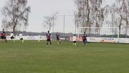 <p>[Video] Kopfball kontert Freistoß: Elsenborner Derbysieger bleiben an der Spitze</p>
