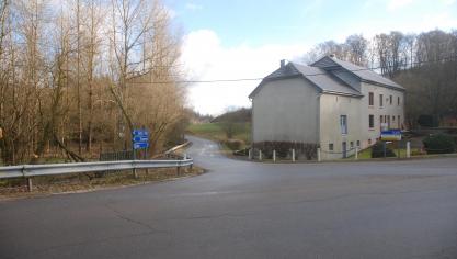 <p>Im Bereich des Espeler Mühle könnte die Umgehungsstraße N 62 nach den Vorstellungen von Bernard Peters nach links durch das Ulftal geführt werden.</p>