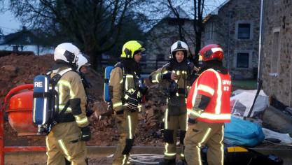 <p>Ameler Feuerwehr rettet drei Personen bei einer Übung</p>

