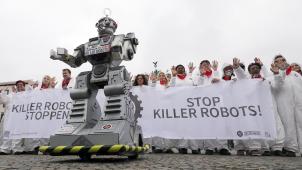 <p>Kampagne in Berlin zum Verbot von sogenannten „Killerrobotern“.</p>