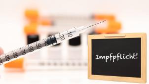 <p>Die Debatte über die Impfpflicht dürfte eine langwierige Angelegenheit werden.</p>