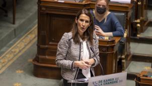 <p>Außenministerin Sophie Wilmes während einer Plenarsitzung im föderalen Parlament in Brüssel.</p>