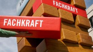 <p>Fachkräfte sind ein tragendes Element im Turm des Arbeitsmarktes.</p>