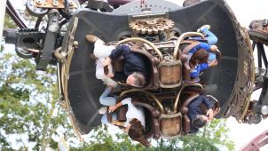 <p>Mehrere Stunden saßen die Besucher in solchen Gondeln fest.</p>