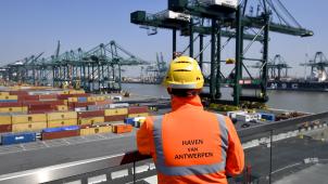 <p>Im Hafen von Antwerpen</p>