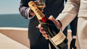 <p>Die Behörden warnen vor einer möglichen Anwesenheit der Droge MDMA in Champagnerflaschen der Marke Moët &amp; Chandon.</p>