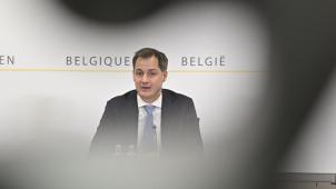<p>Premier Alexander De Croo hat am Freitag auf einer Pressekonferenz die neuen Regeln verkündet.</p>