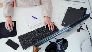 <p>Frauen werden am Arbeitsplatz noch zu oft benachteiligt.</p>