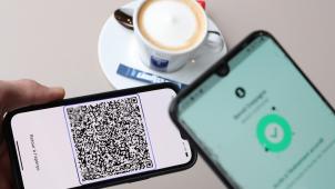 <p>Die Beibehaltung des Covid Safe Ticket für den Fall einer späteren Corona-Welle ist für mehrere Datenschutzexperten alles andere als selbstverständlich.</p>