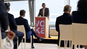 <p>Diese Aufnahme zeigt Voka-Chef Hans Maertens bei einer Pressekonferenz im August 2021 in Zaventem.</p>