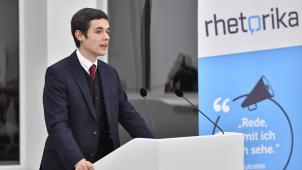 <p>Bei der Generalprobe am Mittwochabend im Parlament (Bild) holten sich die Jugendlichen den letzten Schliff für das große Finale der Rhetorika an diesem Samstagabend in Büllingen.</p>