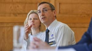 <p>Daniel Keutgen, Leiter der Polizeizone Weser-Göhl, stellte am Freitag das aktuelle Zahlenmaterial und die Kriminalitätsentwicklung im Norden der DG vor.</p>