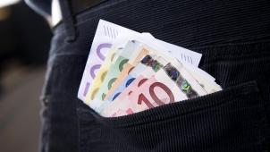 <p>Die Inflation, die Corona-Pandemie und die steigenden Energiekosten werden als Gründe dafür angeführt, dass die Kaufkraft gesunken ist.</p>