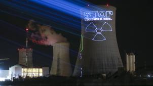 <p>Atomkraftgegnerprotest im September 2016 am Meiler von Tihange</p>