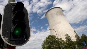 <p>Politisch gab es am Freitag grünes Licht für die Laufzeitverlängerung von zwei Kernreaktoren (Bild: Tihange). Jetzt muss nur noch AKW-Betreiber Engie überzeugt werden.</p>