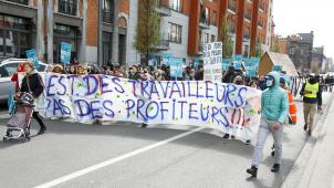 <p>Etwa 250 Personen demonstrierten am Sonntag in der Brüsseler Innenstadt.</p>