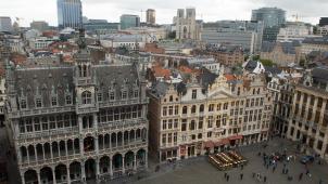 <p>Ein Blick von oben auf den Brüsseler Grand Place</p>