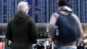 <p>Verspätet sich ein Flug um mindestens drei Stunden am Endziel oder wird er sogar gestrichen, haben Passagiere Anspruch auf eine Entschädigung.</p>