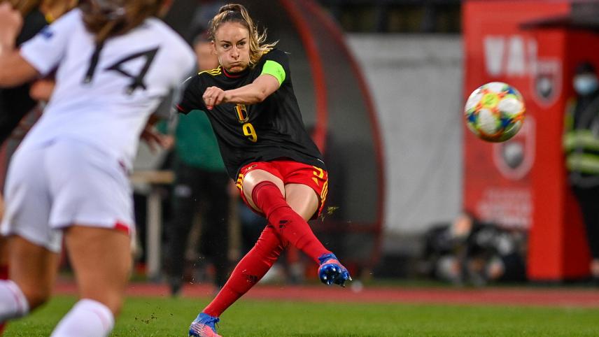 <p>Nationalspielerin Tessa Wullaert gegen Albanien in Aktion</p>