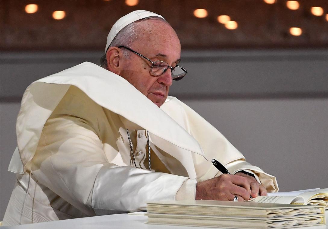 <p>Papst Franziskus hat bei seinem historischen Besuch in den Vereinigten Arabischen Emiraten von allen Religionen mehr Einsatz gegen Kriege und Ungleichheit gefordert.</p>