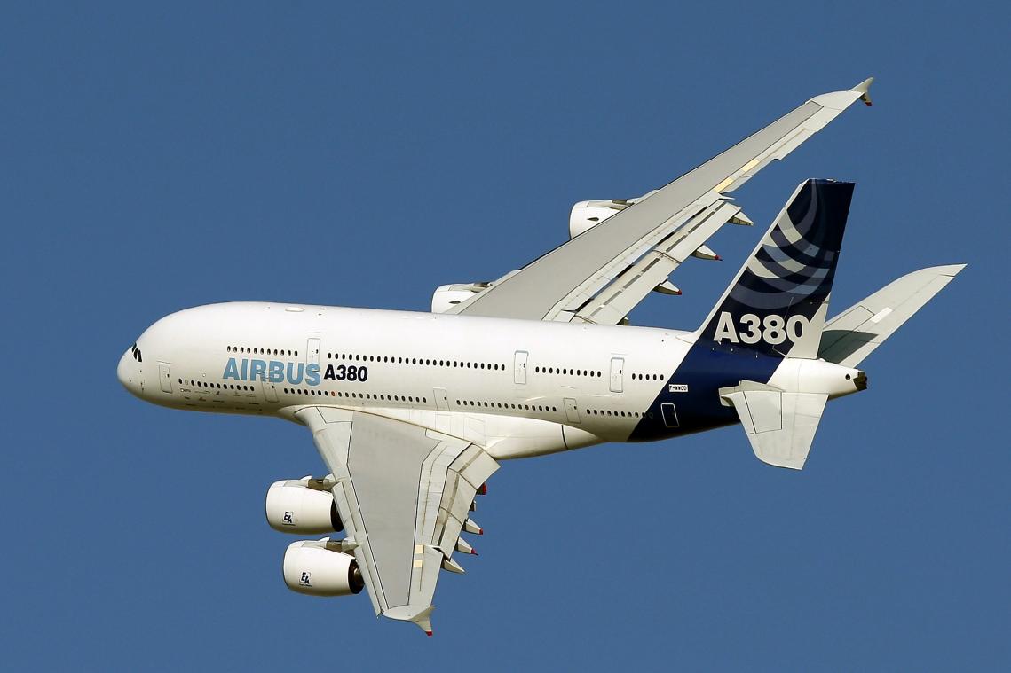 <p>Der europäische Luftfahrt- und Rüstungskonzern Airbus stellt die Produktion des weltgrößten Passagierjets A380 ein.</p>