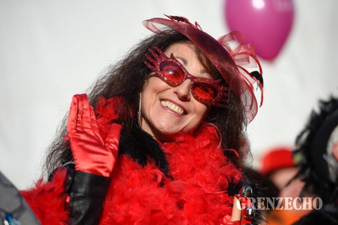 <p>Mit der Sonne um die Wette strahlen: Das dürfte auch in diesem Jahr an Möhnendonnerstag drin sein.</p>