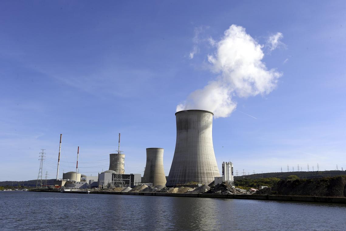 <p>Das Kernkraftwerk Tihange bei Huy</p>