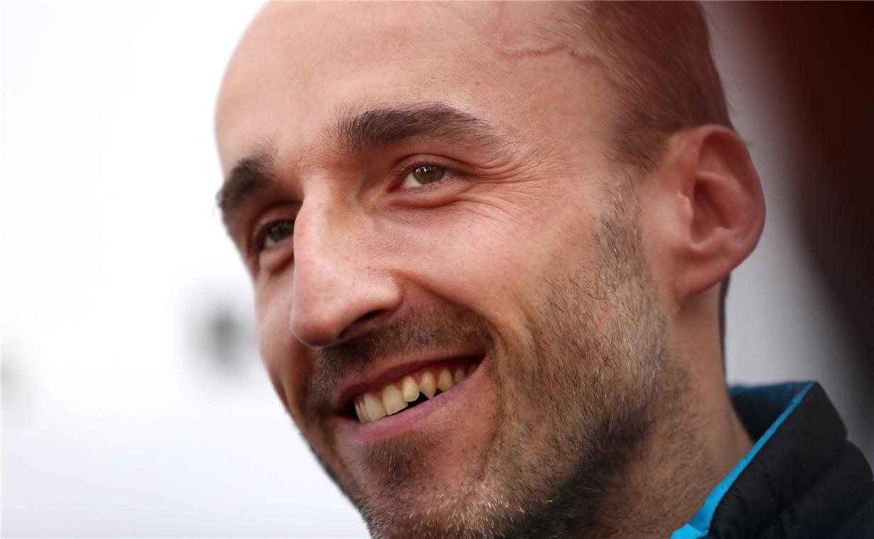 <p>2012 verunglückte Kubica schwer bei einem Rallye-Gaststart in Italien.</p>