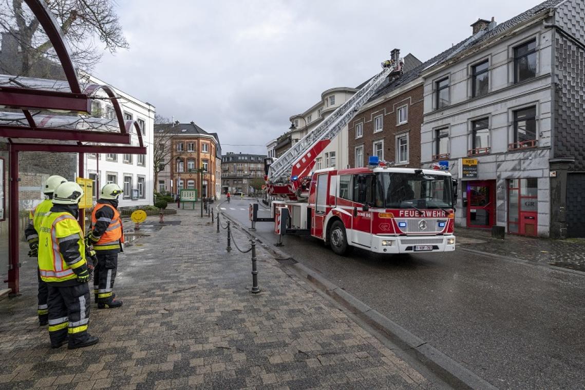 <p>Der Feuerwehreinsatz in der Eupener Haastraße hatte für Spekulationen gesorgt.</p>