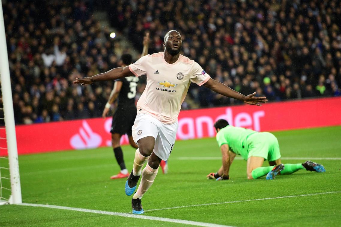 <p>Mit zwei Toren in Paris machte Romelu Lukaku den Weg für Manchester United in das Viertelfinale frei.</p>