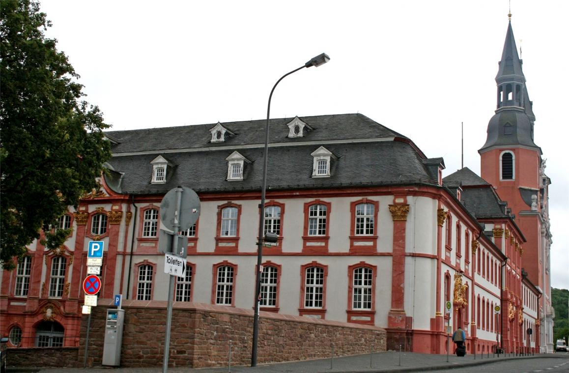 <p>Das ehemalige Abteigebäude in Prüm wird für drei bis vier Jahre zur Baustelle.</p>