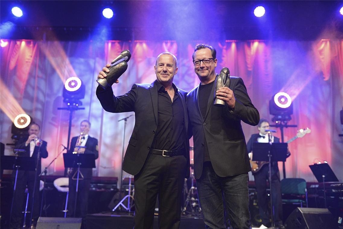 <p>Die TV-Stars Heino Ferch (links) und Matthias Brandt waren 2017 die Preisträger des Roland-Preises, der alle zwei Jahre beim Krimifestival „Tatort Eifel“ verliehen wird.</p>