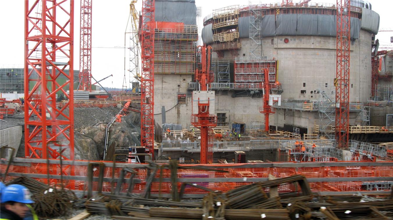 <p>Finnland setzt weiter auf Kernenergie und hat einen neuen Reaktorblock gebaut: Olkiluoto-3 (Aufnahme von den Bauarbeiten im Jahr 2008).</p>