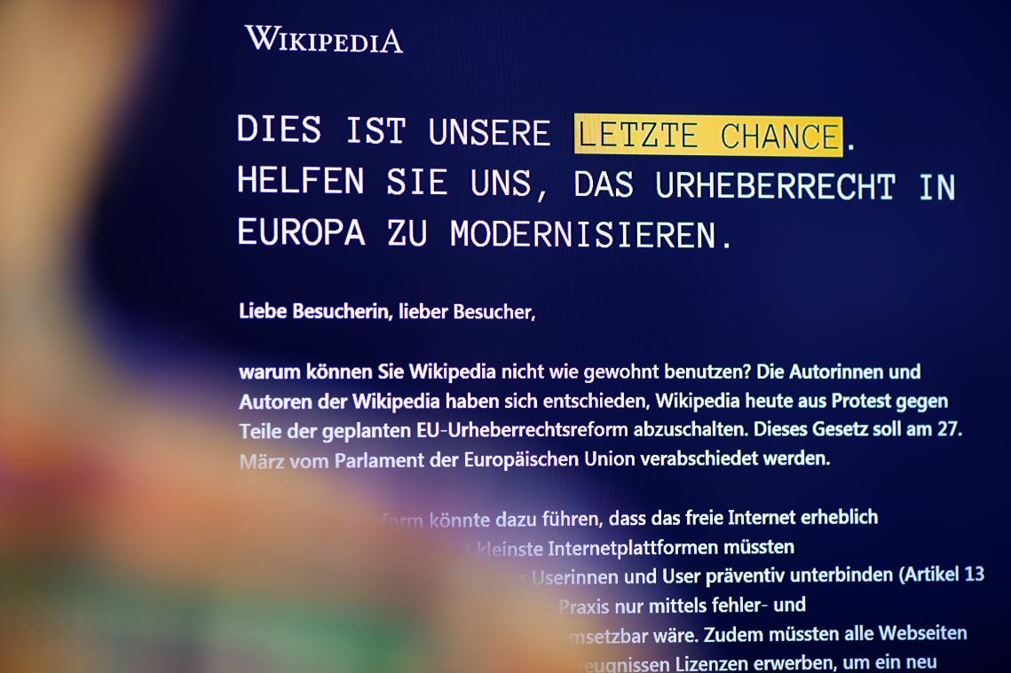 <p>Auf der Webseite der deutschsprachigen Version der Online-Enzyklopädie Wikipedia steht ein Hinweis, warum diese am 21. März offline ist. Die Wikipedia-Autoren befürchten erhebliche Einschränkungen durch die geplante EU-Urheberrechtsreform.</p>