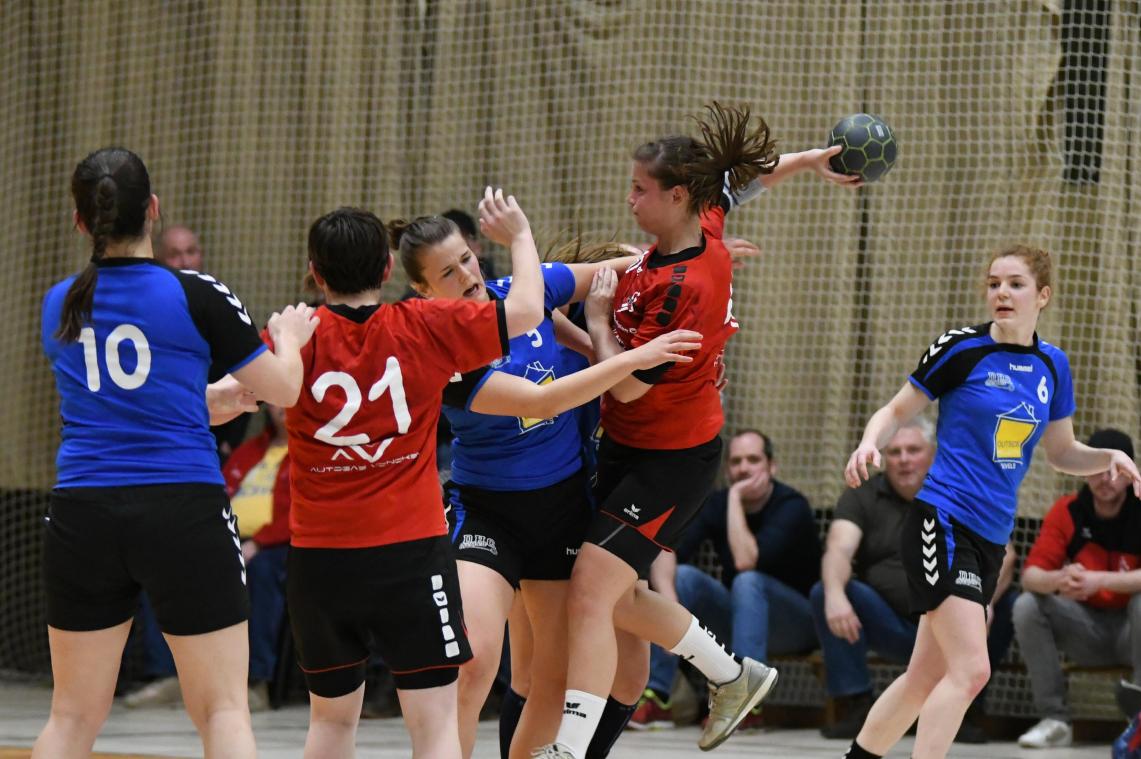 <p>Wichtiger Heimsieg für Eynattener Handballerinnen</p>
