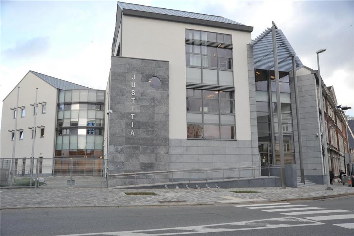 <p>In Sitzungssaal 3 des neuen Justizgebäudes waren am Mittwoch drei junge Eupener in einem Sittenprozess angeklagt.</p>