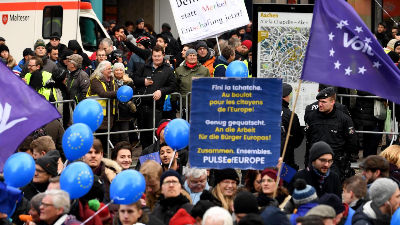 <p>Die Partei „Volt“, hier bei einer Demo anlässlich der Unterzeichnung des Aachener Vertrags im Januar, will ins EU-Parlament einziehen.</p>
