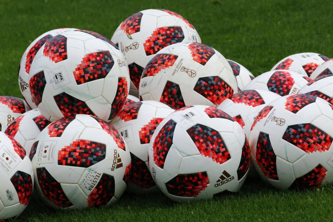 <p>Kolumbianischer Verteidiger für den KRC Genk</p>
