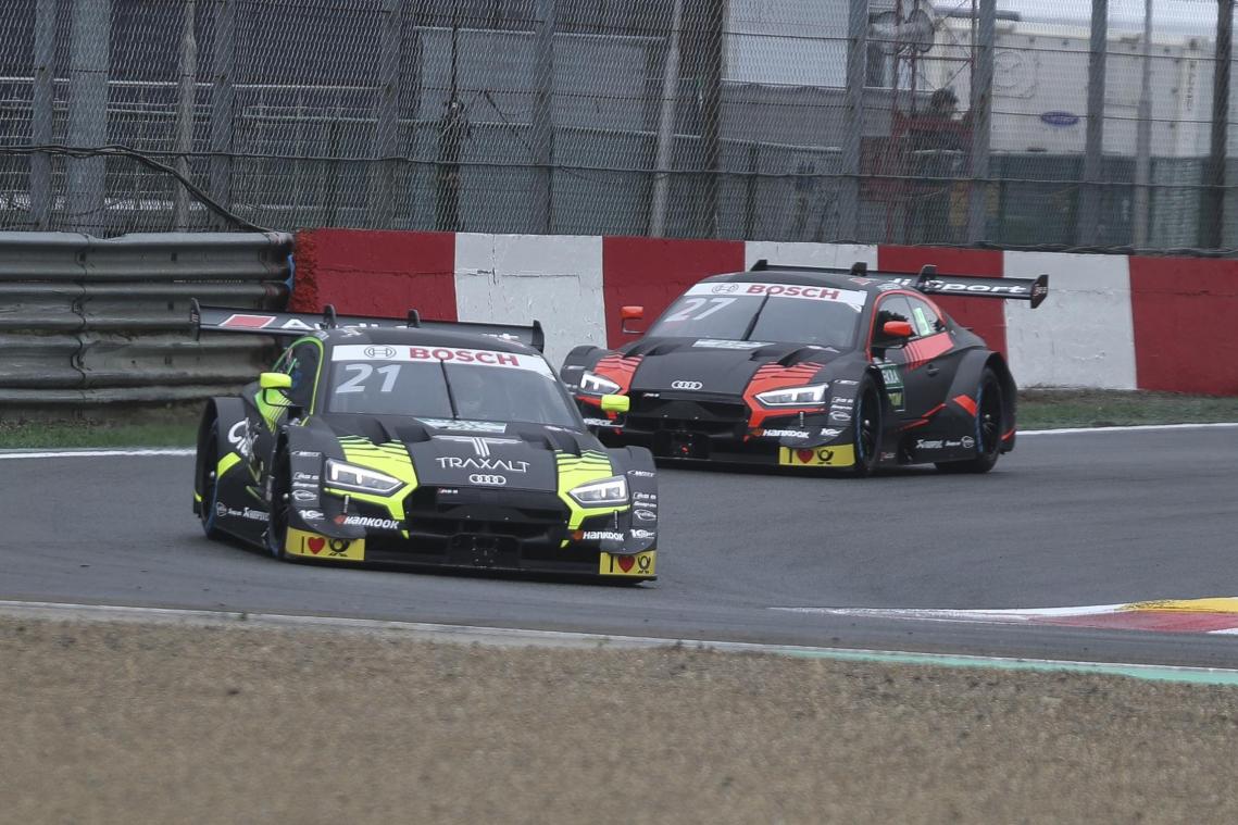 <p>Die beiden WRT-Audi beim DTM-Training am Freitag auf der Strecke in Zolder.</p>