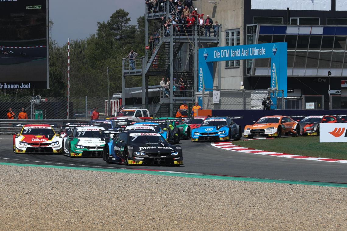<p>Start zum ersten der beiden Läufe der DTM am Wochenende in Zolder.</p>